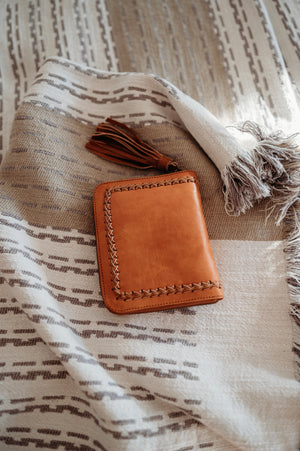 Hummingbird Small Zip Round Wallet